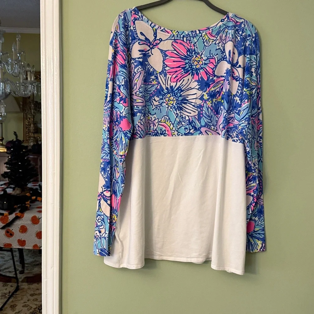 Floral Blue and Pink Top - Picture 4 of 4